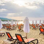 Апартамент Summer Breeze 503 Private Sunny *